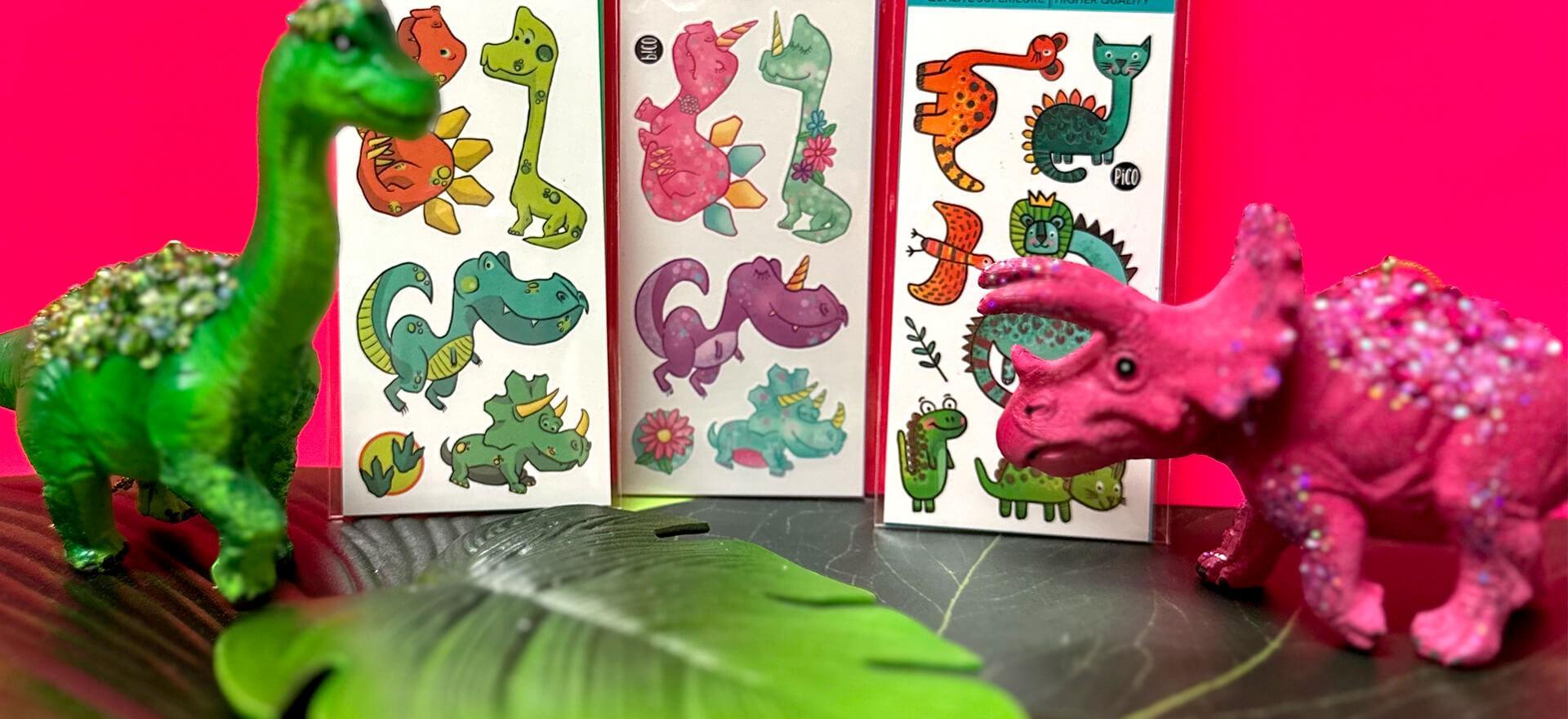 Rugissez de plaisir avec les autocollants, tatouages et affiches Dinosaures - PiCO Tatoo